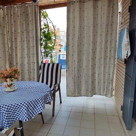 Habitacion Familiar En Un Atico Con Gran Terraza Y,Cocina ,En La Playa Burriana Dış mekan fotoğraf