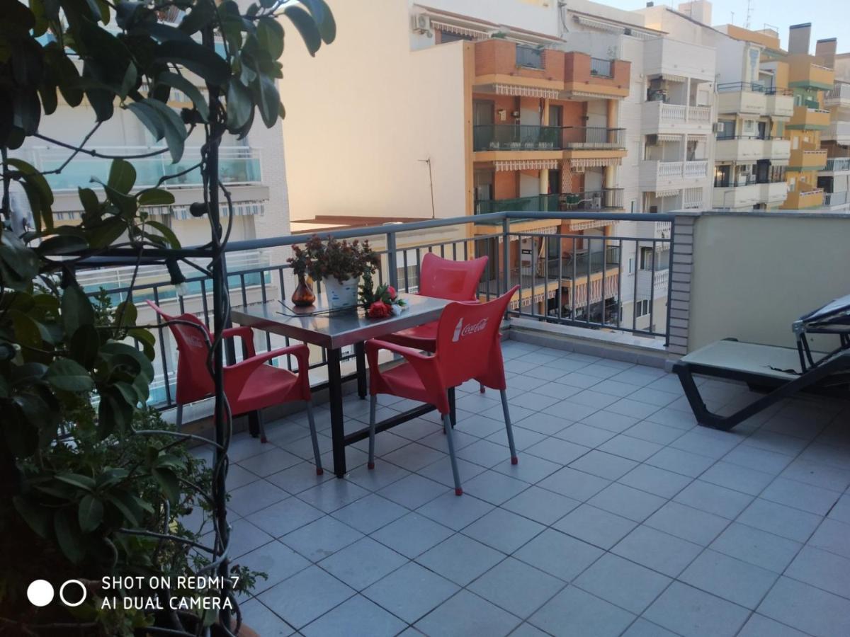 Habitacion Familiar En Un Atico Con Gran Terraza Y,Cocina ,En La Playa Burriana Dış mekan fotoğraf