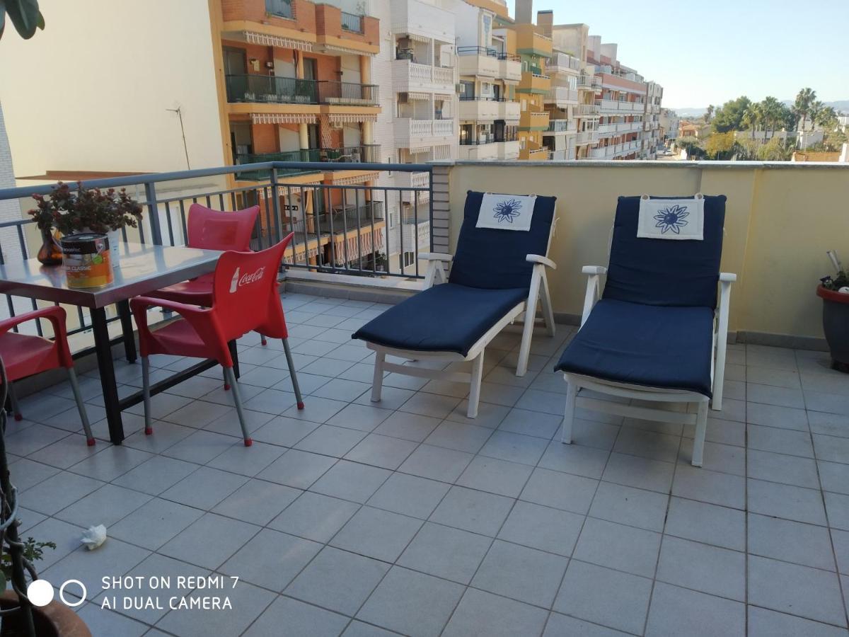 Habitacion Familiar En Un Atico Con Gran Terraza Y,Cocina ,En La Playa Burriana Dış mekan fotoğraf