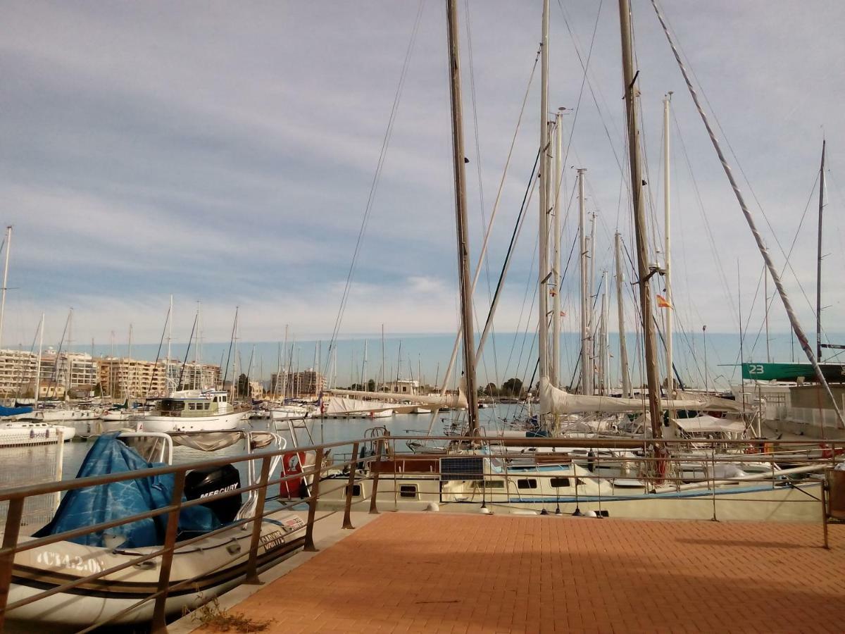 Habitacion Familiar En Un Atico Con Gran Terraza Y,Cocina ,En La Playa Burriana Dış mekan fotoğraf